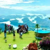 Nhà vườn nhìn hồ Tà Đùng - 816m² - 400m² đất ở - đã có 2 căn nhà hoàn thiện