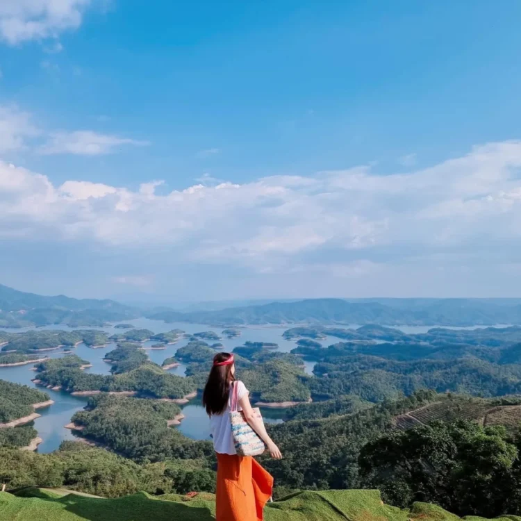 Đất farmstay 12.000m² nhìn thung lũng Tà Đùng - mặt tiền 47,5m - đường bê tông